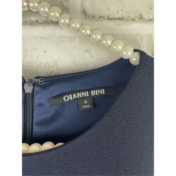 Gianni Bini Navy Ostrich Feather Fringe Cocktail Party Dress – Size 4 - Picture 4 of 9